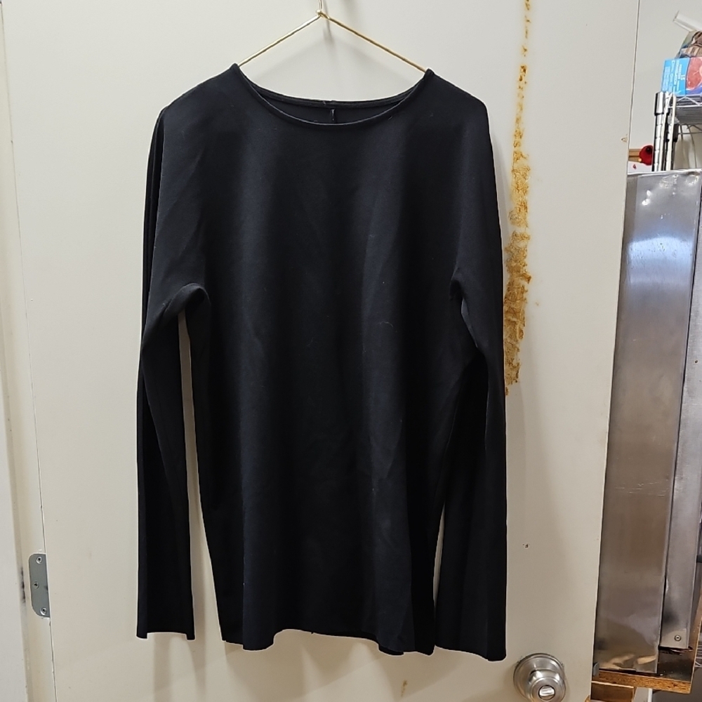 Black Long Sleeve Top